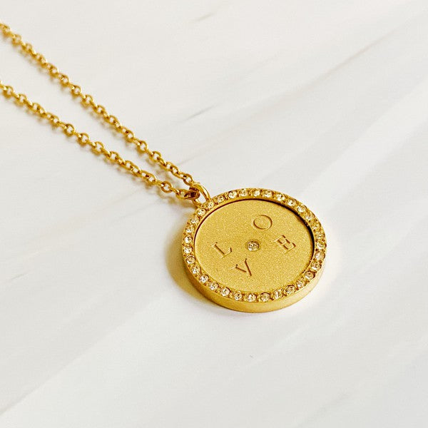 Loveholic Round Pendant Necklace